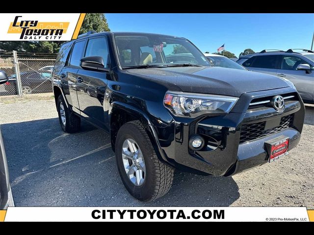 2023 Toyota 4Runner SR5