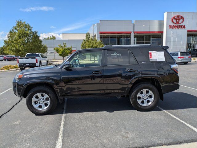 2023 Toyota 4Runner SR5