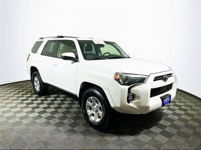 2023 Toyota 4Runner SR5