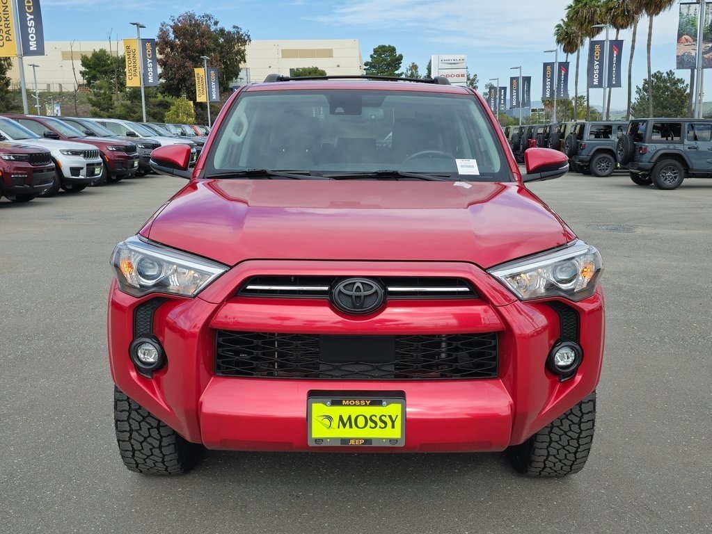 Vehicle image 4 of 38