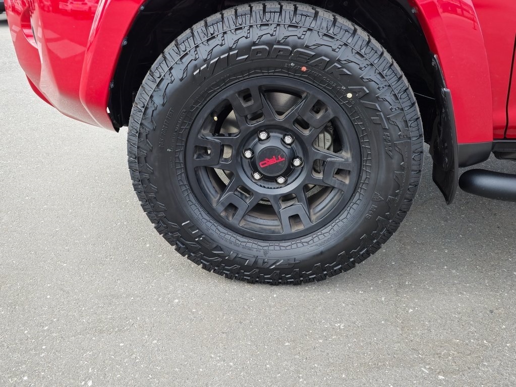 Vehicle image 14 of 38