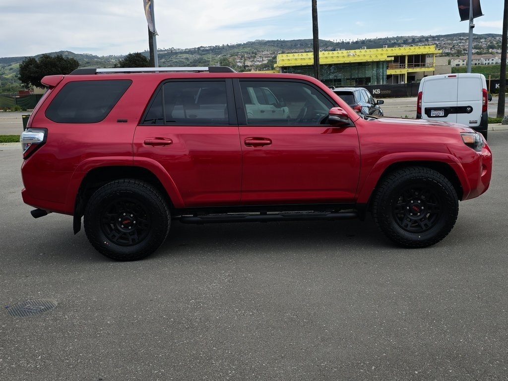 Vehicle image 7 of 38