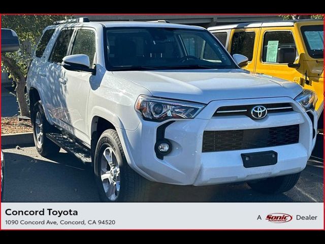 2023 Toyota 4Runner SR5 Premium