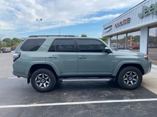 2023 Toyota 4Runner TRD Off Road