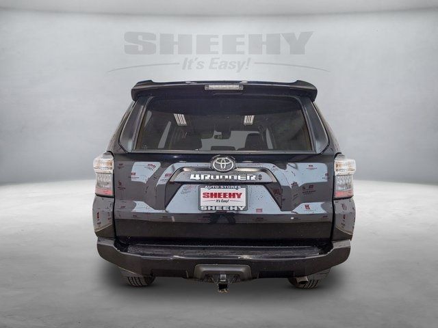 2023 Toyota 4Runner TRD Off Road