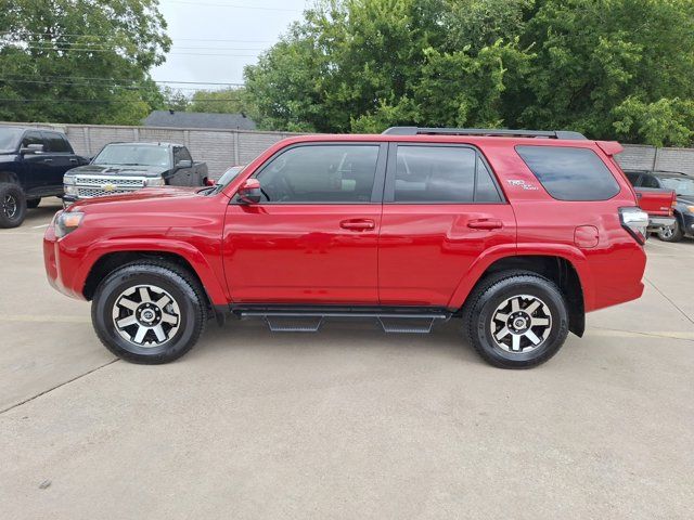 2023 Toyota 4Runner TRD Off Road