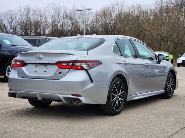 2023 Toyota Camry SE