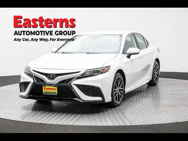 2023 Toyota Camry SE