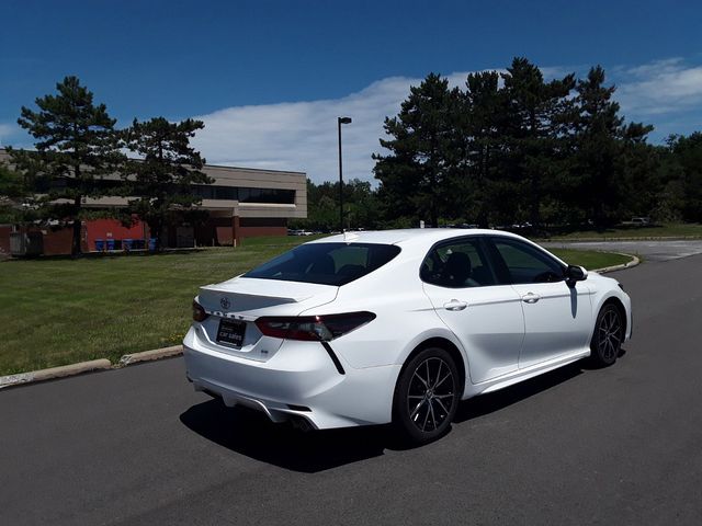 2023 Toyota Camry 