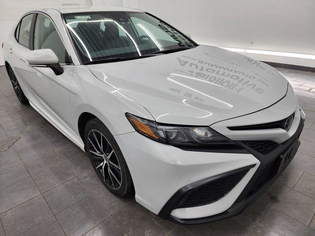 2023 Toyota Camry SE Nightshade