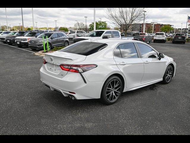 2023 Toyota Camry SE
