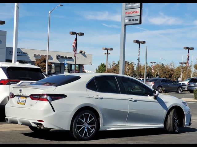 2023 Toyota Camry SE