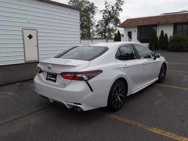 2023 Toyota Camry 