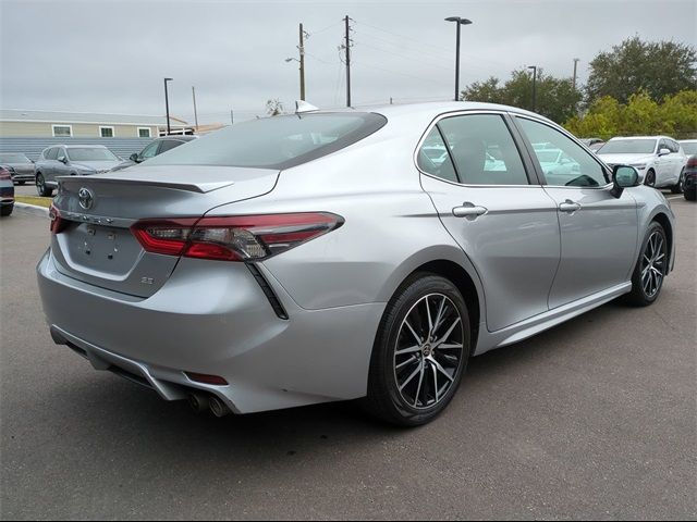 2023 Toyota Camry SE