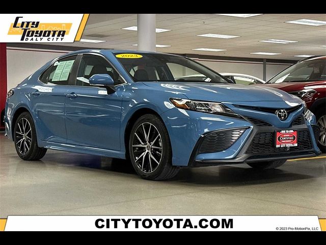 2023 Toyota Camry SE