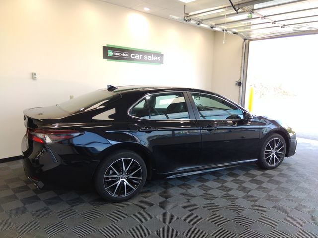 2023 Toyota Camry 