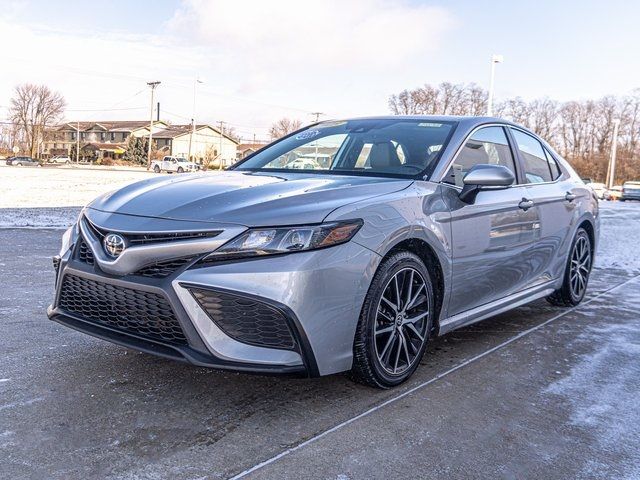 2023 Toyota Camry SE