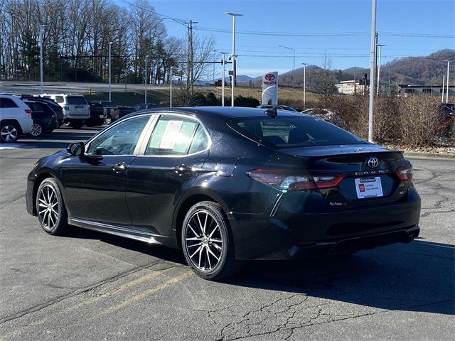 2023 Toyota Camry SE