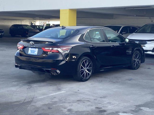 2023 Toyota Camry SE