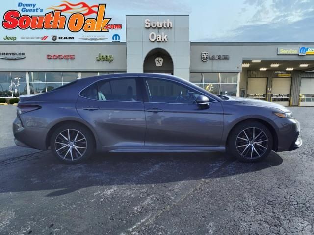 2023 Toyota Camry SE Nightshade