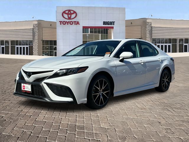 2023 Toyota Camry 