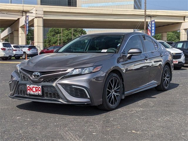 2023 Toyota Camry SE