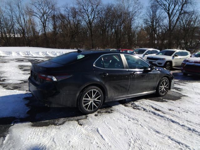 2023 Toyota Camry 