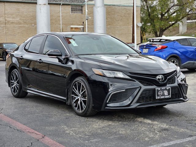 2023 Toyota Camry SE