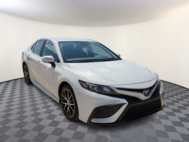 2023 Toyota Camry SE Nightshade