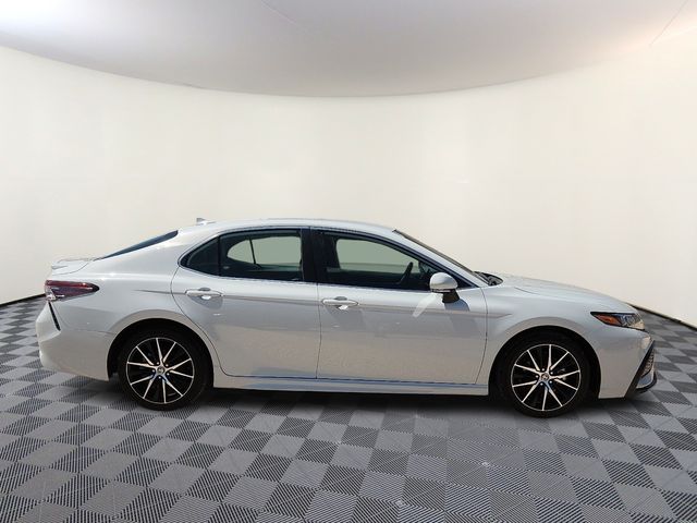 2023 Toyota Camry SE Nightshade