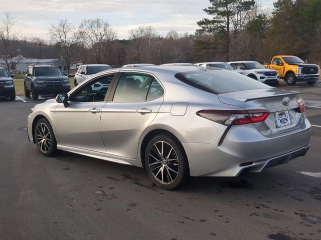 2023 Toyota Camry SE