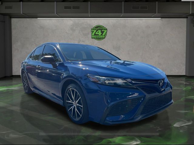 2023 Toyota Camry SE