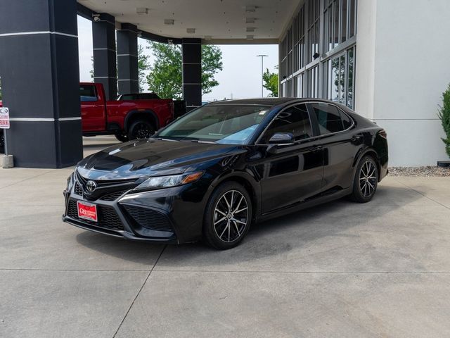 2023 Toyota Camry SE Nightshade