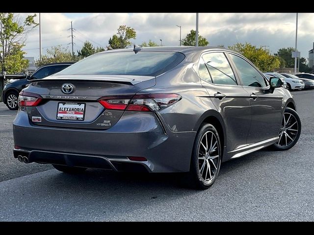 2023 Toyota Camry Hybrid SE