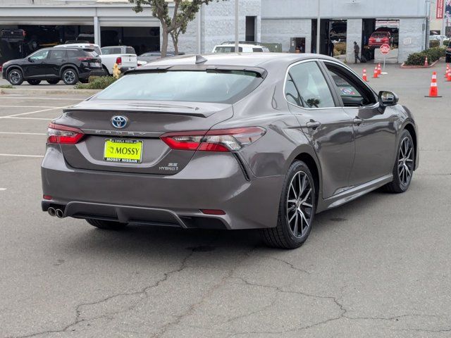 2023 Toyota Camry Hybrid SE