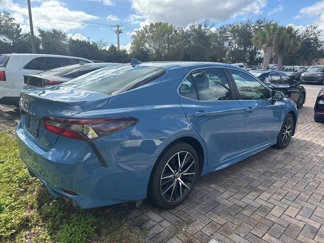 2023 Toyota Camry SE