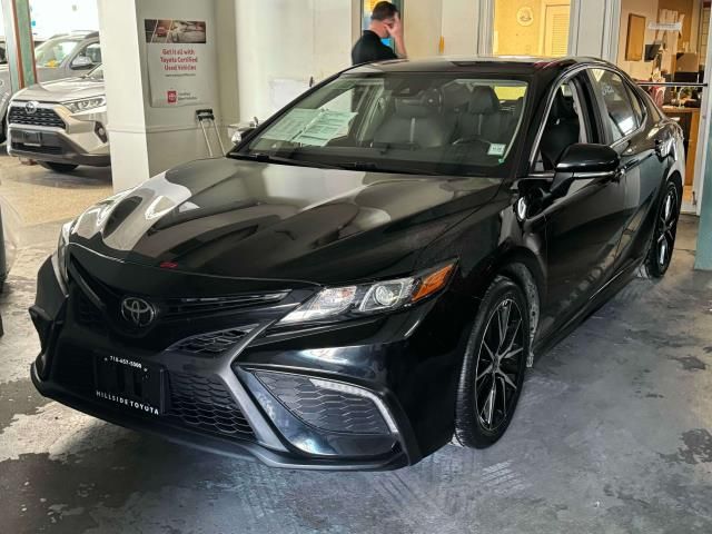 2023 Toyota Camry SE