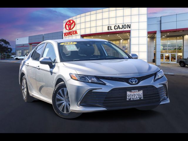 2023 Toyota Camry Hybrid LE