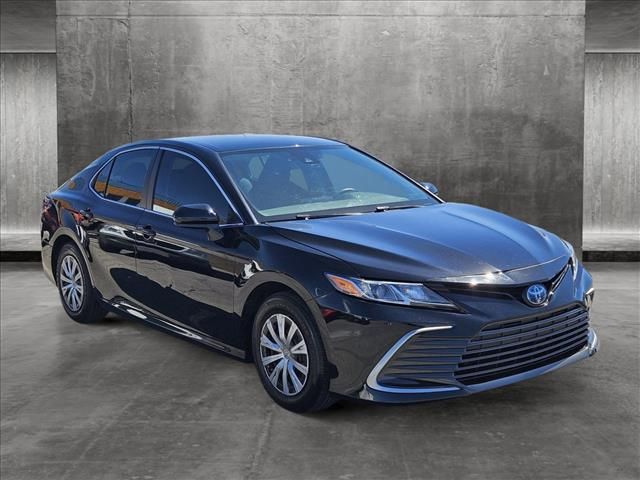 2023 Toyota Camry Hybrid LE