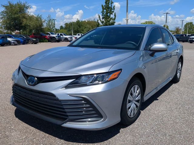 2023 Toyota Camry Hybrid LE