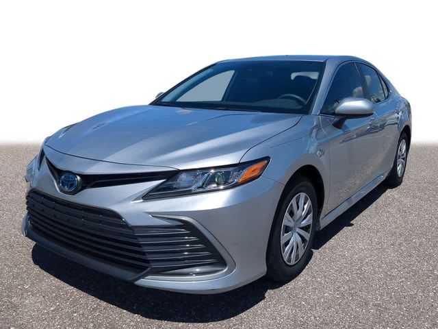 2023 Toyota Camry Hybrid LE