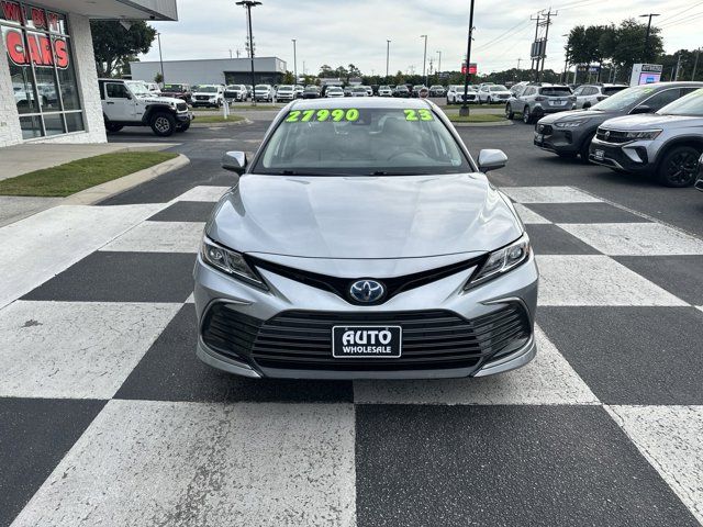 2023 Toyota Camry Hybrid LE