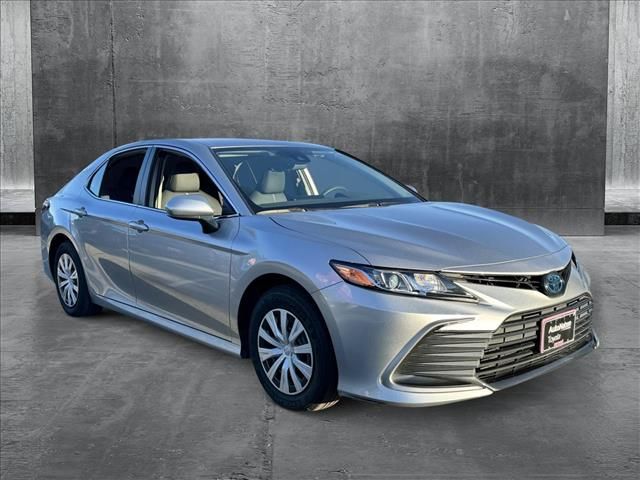 2023 Toyota Camry Hybrid LE