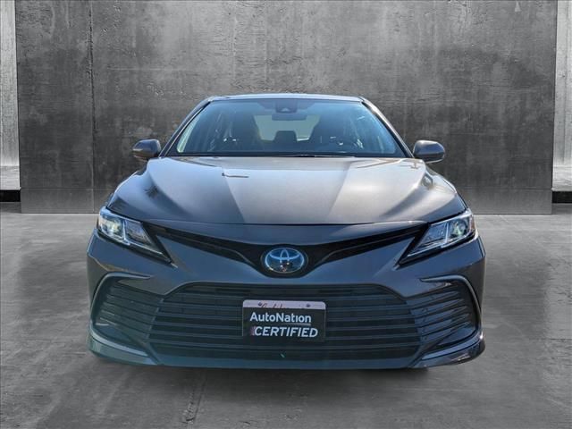 2023 Toyota Camry Hybrid LE