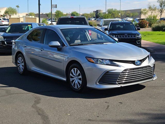 2023 Toyota Camry Hybrid LE