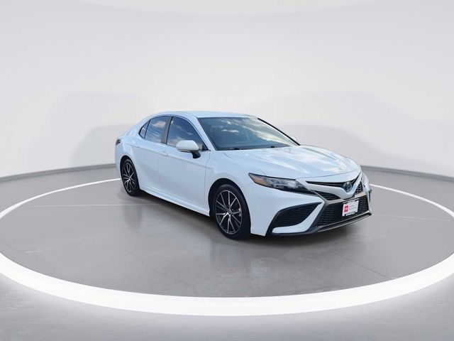 2023 Toyota Camry Hybrid SE