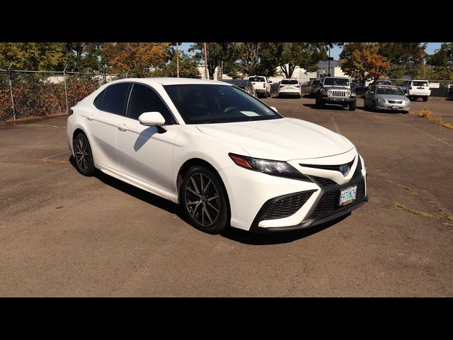 2023 Toyota Camry Hybrid SE