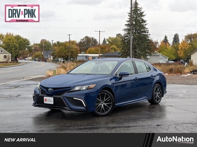 2023 Toyota Camry Hybrid SE