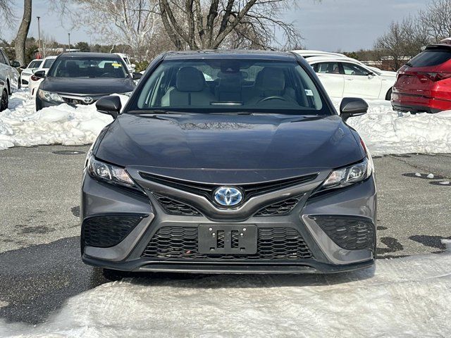 2023 Toyota Camry Hybrid SE