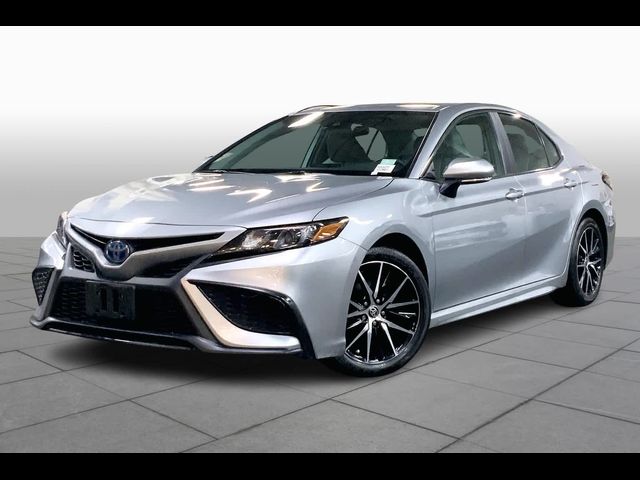 2023 Toyota Camry Hybrid SE